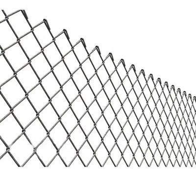 Fabricant 8ft 6ft Grade de la construction Mesh Cyclone 50x50mm PVC Reposée clôture Chaîne de liaison de clôture