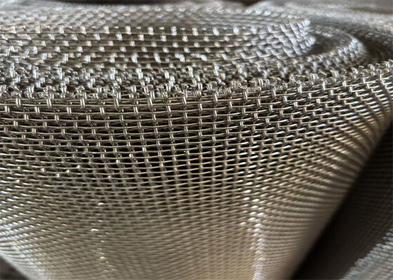 Résistant à la chaleur 310S en acier inoxydable filet de câbles encrés avec 2 × 2 mm 4 × 4 mm 5 × 5 mm trous pour les applications de four à haute température