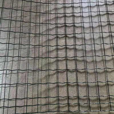 Euro-clôture en PVC enduite en plastique de jardin de clôture en treillis de ferme utilisée en treillis métallique soudé en treillis métallique
