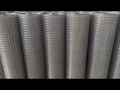 d'une hauteur n'excédant pas 10 mm