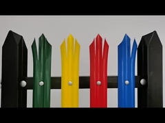 Clôture en acier